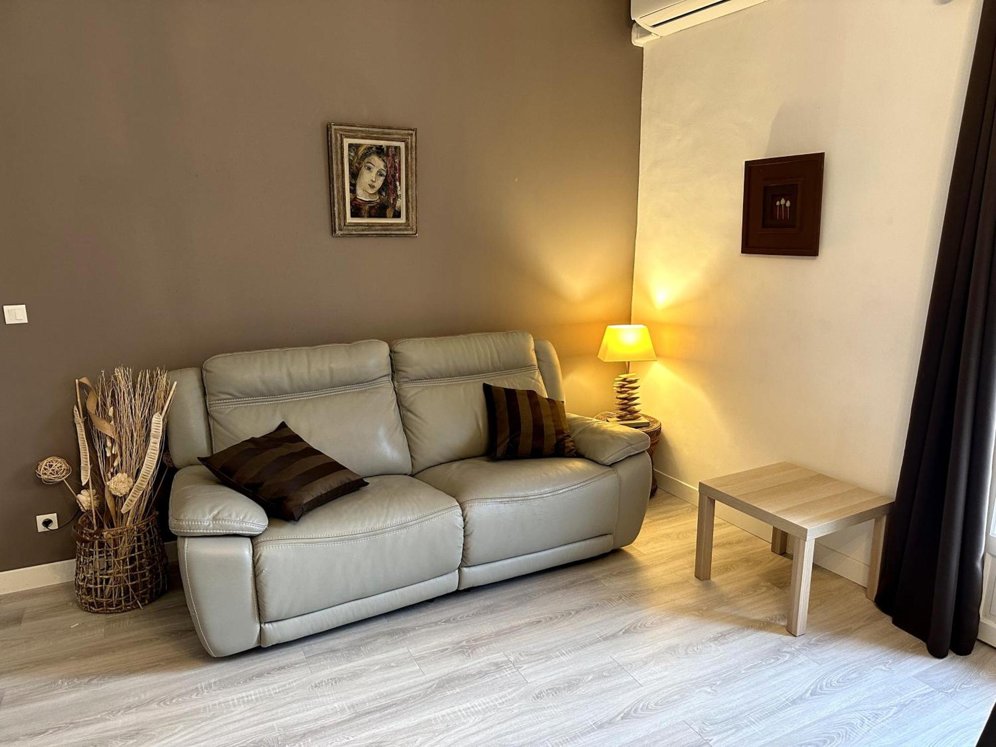 Moulin De L'Oulette Apartment Soubes Phòng bức ảnh